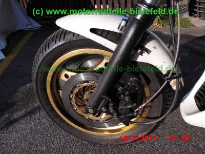 Honda_VF750F_RC15_Interceptor_V4_Youngtimer-Sportler_90PS_Super-Bike_Lenker_GIVI_Monorack_3_Gepaecktraeger_–_Technik_wie_VF_400_500_700_750_1000_1100_F_S_C-74.jpg