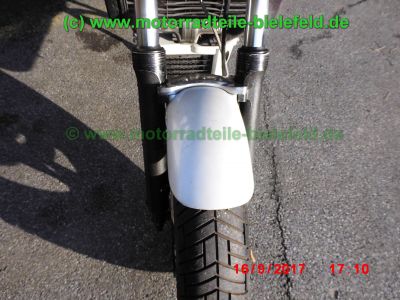 Honda_VF750F_RC15_Interceptor_V4_Youngtimer-Sportler_90PS_Super-Bike_Lenker_GIVI_Monorack_3_Gepaecktraeger_–_Technik_wie_VF_400_500_700_750_1000_1100_F_S_C-88.jpg
