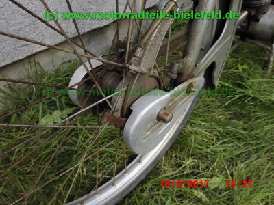 Rabeneick_Binetta_50_Oldtimer_Mofa_Moped_1955_seit_1963_ausser_Betrieb_-_mit_Zuendapp_Motor_25-5_wie_Combinette_404_405_406-35.jpg