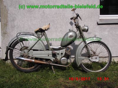 Rabeneick_Binetta_50_Oldtimer_Mofa_Moped_1955_seit_1963_ausser_Betrieb_-_mit_Zuendapp_Motor_25-5_wie_Combinette_404_405_406-38.jpg