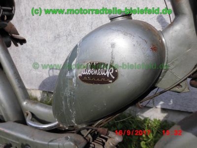 Rabeneick_Binetta_50_Oldtimer_Mofa_Moped_1955_seit_1963_ausser_Betrieb_-_mit_Zuendapp_Motor_25-5_wie_Combinette_404_405_406-50.jpg