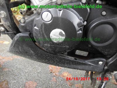 Honda_CBR125R_JC50_Sturz_-_Ersatzteile_Teile_parts_spares_spare-parts_ricambi_repuestos_wie_JC34_JC39_CBF125_JC40-18.jpg