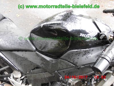 Honda_CBR125R_JC50_Sturz_-_Ersatzteile_Teile_parts_spares_spare-parts_ricambi_repuestos_wie_JC34_JC39_CBF125_JC40-37.jpg
