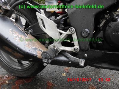 Honda_CBR125R_JC50_Sturz_-_Ersatzteile_Teile_parts_spares_spare-parts_ricambi_repuestos_wie_JC34_JC39_CBF125_JC40-42.jpg