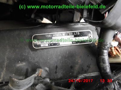 Honda_CBR125R_JC50_Sturz_-_Ersatzteile_Teile_parts_spares_spare-parts_ricambi_repuestos_wie_JC34_JC39_CBF125_JC40-44.jpg