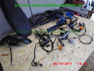 Honda_CBX550F2_PC04_-_Ersatzteile_Teile_parts_spares_spare-parts_ricambi_repuestos_wie_CBX_400_550_F-3.jpg