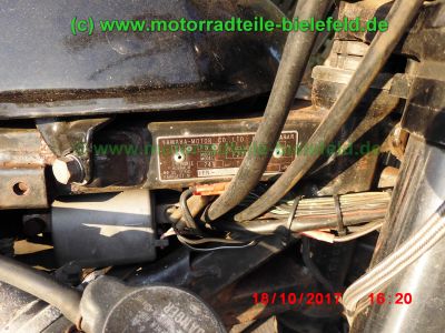 Yamaha_FZ750_Genesis_1FN_Laser_4-1_Auspuff_Gimbel_Fussrasten_Stufensitzbank_-_Ersatzteile_parts_2KK_3KT_FZR_FZ_FZX_400_600_700_750_1000_9.jpg