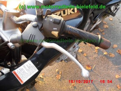 Suzuki_GSF600S_Bandit_GN77B_schwarz_GIVI-Koffertraeger_Gepaecksystem_-_Ersatzteile_Teile_parts_spares_spare-parts_ricambi_repuestos_wie_WVA8_GSX_600_750_F_GN72B_GR78A_GSF_1200_WVA9_GV75A-100.jpg