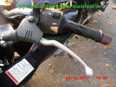 Suzuki_GSF600S_Bandit_GN77B_schwarz_GIVI-Koffertraeger_Gepaecksystem_-_Ersatzteile_Teile_parts_spares_spare-parts_ricambi_repuestos_wie_WVA8_GSX_600_750_F_GN72B_GR78A_GSF_1200_WVA9_GV75A-112.jpg