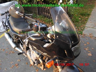 Suzuki_GSF600S_Bandit_GN77B_schwarz_GIVI-Koffertraeger_Gepaecksystem_-_Ersatzteile_Teile_parts_spares_spare-parts_ricambi_repuestos_wie_WVA8_GSX_600_750_F_GN72B_GR78A_GSF_1200_WVA9_GV75A-120.jpg