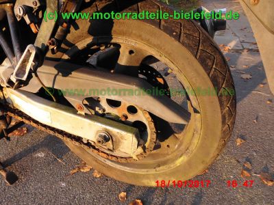 Suzuki_GSF600S_Bandit_GN77B_schwarz_GIVI-Koffertraeger_Gepaecksystem_-_Ersatzteile_Teile_parts_spares_spare-parts_ricambi_repuestos_wie_WVA8_GSX_600_750_F_GN72B_GR78A_GSF_1200_WVA9_GV75A-39.jpg