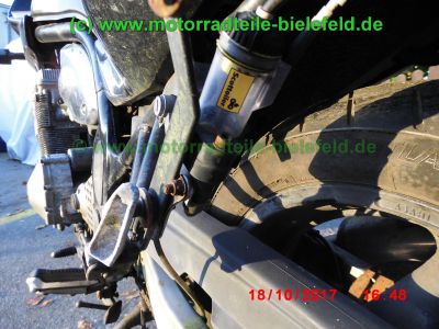 Suzuki_GSF600S_Bandit_GN77B_schwarz_GIVI-Koffertraeger_Gepaecksystem_-_Ersatzteile_Teile_parts_spares_spare-parts_ricambi_repuestos_wie_WVA8_GSX_600_750_F_GN72B_GR78A_GSF_1200_WVA9_GV75A-43.jpg