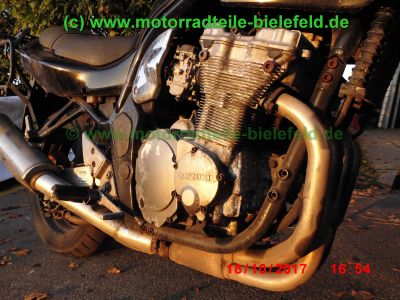 Suzuki_GSF600S_Bandit_GN77B_schwarz_GIVI-Koffertraeger_Gepaecksystem_-_Ersatzteile_Teile_parts_spares_spare-parts_ricambi_repuestos_wie_WVA8_GSX_600_750_F_GN72B_GR78A_GSF_1200_WVA9_GV75A-93.jpg