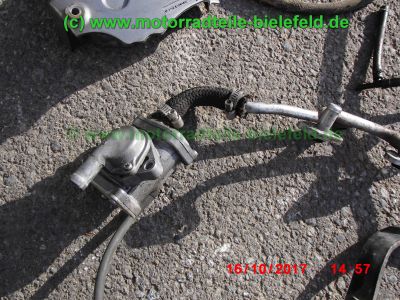 Honda_NX650_Dominator_RD08_zerlegt_blau-grau_RFVC_Motor_-_Ersatzteile_Teile_parts_spares_spare-parts_ricambi_repuestos_wie_RD02_-103.jpg