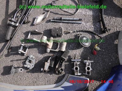 Honda_NX650_Dominator_RD08_zerlegt_blau-grau_RFVC_Motor_-_Ersatzteile_Teile_parts_spares_spare-parts_ricambi_repuestos_wie_RD02_-12.jpg