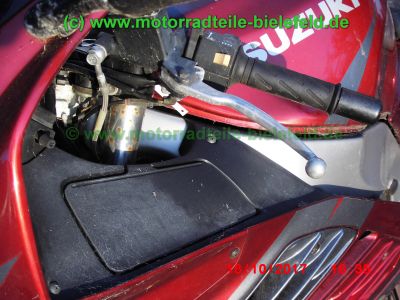 Suzuki_RF900R_GT73A_rot_55tkm_unfallfrei_Marving_Carboniox_4-1_Auspuff_Lucas_Sport-Fussrasten-45.jpg