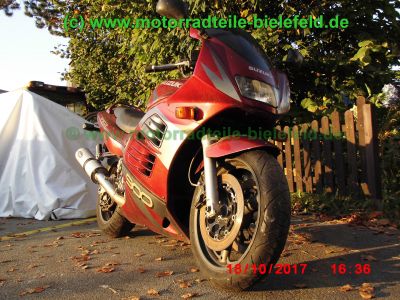 Suzuki_RF900R_GT73A_rot_55tkm_unfallfrei_Marving_Carboniox_4-1_Auspuff_Lucas_Sport-Fussrasten-53.jpg