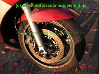 Suzuki_RF900R_GT73A_rot_55tkm_unfallfrei_Marving_Carboniox_4-1_Auspuff_Lucas_Sport-Fussrasten-81.jpg
