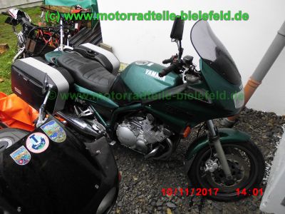Yamaha_XJ900S_Diversion_4KM_gruen_original_Gepaeck-System_Koffertraeger__und_Koffer_-_Ersatzteile_Teile_parts_spares_spare-parts_ricambi_repuestos-52.jpg