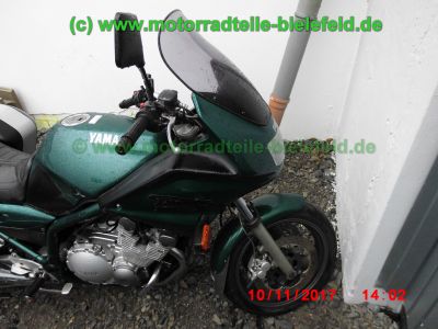 Yamaha_XJ900S_Diversion_4KM_gruen_original_Gepaeck-System_Koffertraeger__und_Koffer_-_Ersatzteile_Teile_parts_spares_spare-parts_ricambi_repuestos-62.jpg