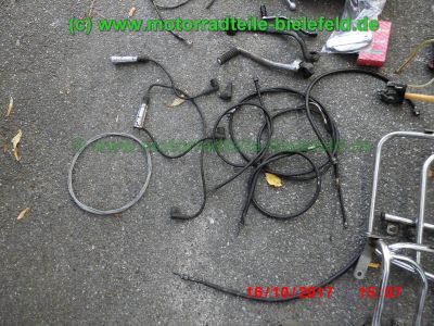 Yamaha_XS400_2A2_zerlegt_2x_SOHC_Motor_Koffertraeger_Gepaecktraeger_-_Teile_Ersatzteile_parts_spares_spare-parts_ricambi_repuestos_wie_3N7_4G5_XS_250_360_1U4_1U5-11.jpg