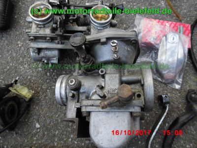 Yamaha_XS400_2A2_zerlegt_2x_SOHC_Motor_Koffertraeger_Gepaecktraeger_-_Teile_Ersatzteile_parts_spares_spare-parts_ricambi_repuestos_wie_3N7_4G5_XS_250_360_1U4_1U5-22.jpg
