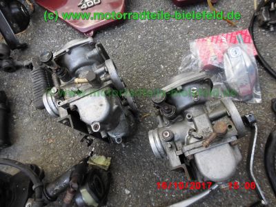 Yamaha_XS400_2A2_zerlegt_2x_SOHC_Motor_Koffertraeger_Gepaecktraeger_-_Teile_Ersatzteile_parts_spares_spare-parts_ricambi_repuestos_wie_3N7_4G5_XS_250_360_1U4_1U5-23.jpg
