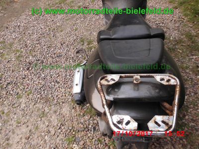 Yamaha_YP125_Majesty_SE06_grau_-_Ersatzteile_Teile_parts_spares_spare-parts_ricambi_repuestos_wie_Cygnus_Maxster_SE03_SE05_MBK_Skyliner_125_SE02_SE06_Flame_Thunder_-20.jpg