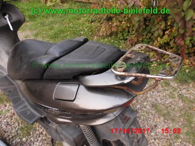 Yamaha_YP125_Majesty_SE06_grau_-_Ersatzteile_Teile_parts_spares_spare-parts_ricambi_repuestos_wie_Cygnus_Maxster_SE03_SE05_MBK_Skyliner_125_SE02_SE06_Flame_Thunder_-22.jpg