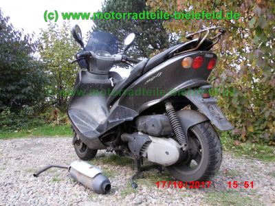 Yamaha_YP125_Majesty_SE06_grau_-_Ersatzteile_Teile_parts_spares_spare-parts_ricambi_repuestos_wie_Cygnus_Maxster_SE03_SE05_MBK_Skyliner_125_SE02_SE06_Flame_Thunder_-3.jpg