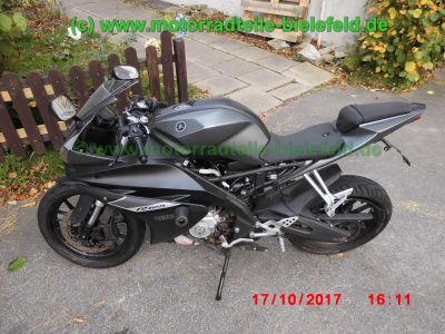Yamaha_YZF-R125_ABS_RE11_EZ_2016_–_5D7_Ersatzteile_Teile_parts_spares_spare-parts_ricambi_repuestos_wie_YZFR125_RE06_ab_2008-17.jpg