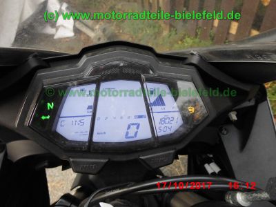 Yamaha_YZF-R125_ABS_RE11_EZ_2016_–_5D7_Ersatzteile_Teile_parts_spares_spare-parts_ricambi_repuestos_wie_YZFR125_RE06_ab_2008-31.jpg