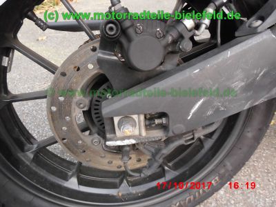 Yamaha_YZF-R125_ABS_RE11_EZ_2016_–_5D7_Ersatzteile_Teile_parts_spares_spare-parts_ricambi_repuestos_wie_YZFR125_RE06_ab_2008-73.jpg