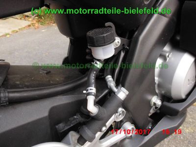 Yamaha_YZF-R125_ABS_RE11_EZ_2016_–_5D7_Ersatzteile_Teile_parts_spares_spare-parts_ricambi_repuestos_wie_YZFR125_RE06_ab_2008-75.jpg