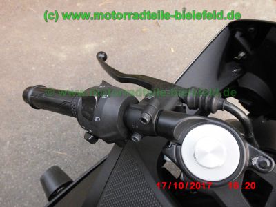 Yamaha_YZF-R125_ABS_RE11_EZ_2016_–_5D7_Ersatzteile_Teile_parts_spares_spare-parts_ricambi_repuestos_wie_YZFR125_RE06_ab_2008-82.jpg