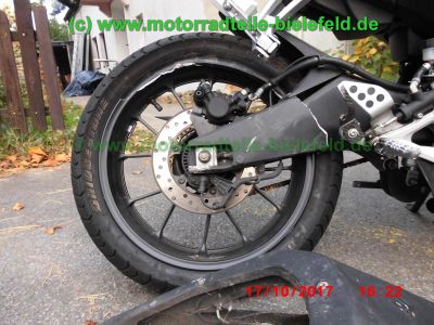 Yamaha_YZF-R125_ABS_RE11_EZ_2016_–_5D7_Ersatzteile_Teile_parts_spares_spare-parts_ricambi_repuestos_wie_YZFR125_RE06_ab_2008-93.jpg