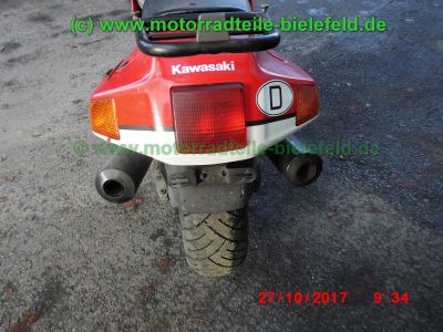 Kawasaki_ZX-10_Tomcat_ZXT00B_rot-weiss_139PS_260kmh_unverbastelt_original_Auspuff_KHI_K177_Gepaecktraeger_–_Technik_wie_GPZ1000RX_ZXT00A_GPZ900R_ZX900A-23.jpg