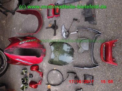 Kawasaki_ZZR600_ZX600D_rot_teilzerlegt_-_Ersatzteile_Teile_parts_spares_spare-parts_ricambi_repuestos_wie_ZZ-R_600_ZX600E_1100_ZXT10_C_D-10.jpg