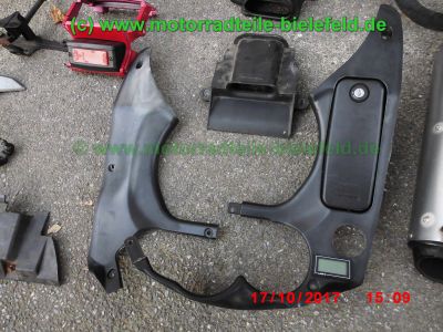 Kawasaki_ZZR600_ZX600D_rot_teilzerlegt_-_Ersatzteile_Teile_parts_spares_spare-parts_ricambi_repuestos_wie_ZZ-R_600_ZX600E_1100_ZXT10_C_D-12.jpg