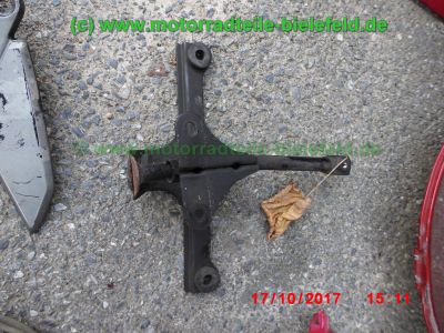 Kawasaki_ZZR600_ZX600D_rot_teilzerlegt_-_Ersatzteile_Teile_parts_spares_spare-parts_ricambi_repuestos_wie_ZZ-R_600_ZX600E_1100_ZXT10_C_D-31.jpg