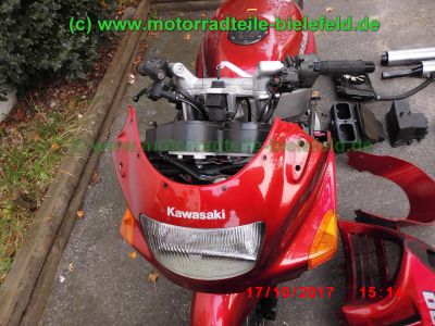 Kawasaki_ZZR600_ZX600D_rot_teilzerlegt_-_Ersatzteile_Teile_parts_spares_spare-parts_ricambi_repuestos_wie_ZZ-R_600_ZX600E_1100_ZXT10_C_D-68.jpg