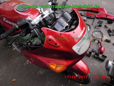 Kawasaki_ZZR600_ZX600D_rot_teilzerlegt_-_Ersatzteile_Teile_parts_spares_spare-parts_ricambi_repuestos_wie_ZZ-R_600_ZX600E_1100_ZXT10_C_D-72.jpg