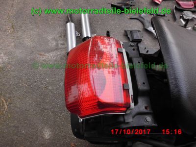 Kawasaki_ZZR600_ZX600D_rot_teilzerlegt_-_Ersatzteile_Teile_parts_spares_spare-parts_ricambi_repuestos_wie_ZZ-R_600_ZX600E_1100_ZXT10_C_D-81.jpg