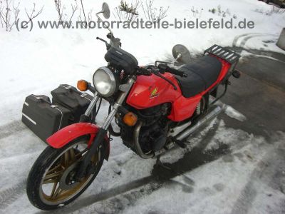 Honda_CB_400_250_CB400_CB250_N_T250N_250T_400N_400T_rot_Krauser_Koffersystem_26.jpg
