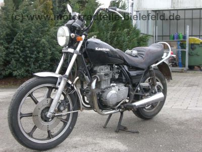 Kawasaki_KZ_Z_440_LTD_400_Z400_Z440_KZ400_KZ440_A_H_D_LTD_Sondersitz_Anlasser_3.jpg