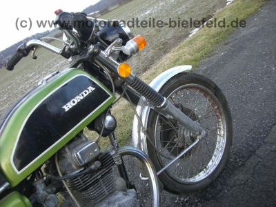 Honda_CB200_CB_200_125_E_200E_125E_limegreen_57.jpg