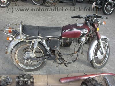 Honda_CB_125_250_CB250_K_K1_K4_rot_51.jpg