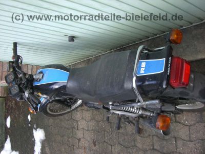 Honda_CB_250_CB250_RS_250RS_CB250RS_schwarzblau_Deluxe_MC02_vgl__CL_250S_MD04_79.jpg