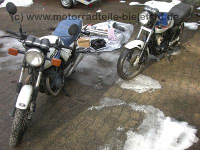Suzuki_GSX_250_400_GSX400_E_S_weissblaurot_400E_400S_GK53C_4.jpg