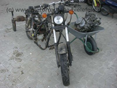 Honda_VT750_VT_750_700_C_750C_VT750C_RC29_RC14_wie_700C_VT700C_RC19_23.jpg